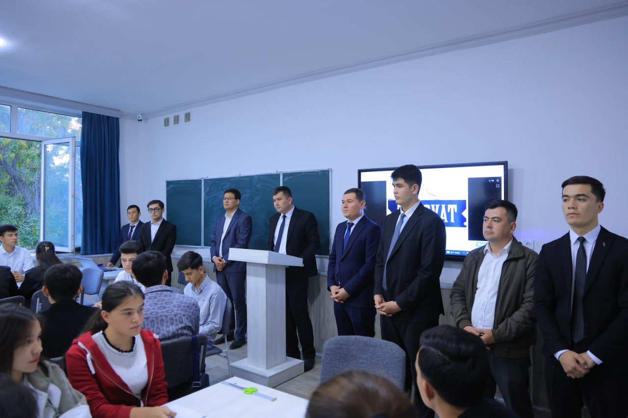 “Zakovat” intellektual o‘yini: Bank-moliya xizmatlar fakultetida "Dekan kubogi - 2025" bo‘lib o‘tdi