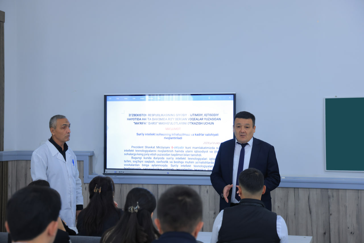 Ma'rifat darslarida talabalarga iqtisodiy, ijtimoiy-siyosiy voqealarga doir ma'lumotlar berilmoqda