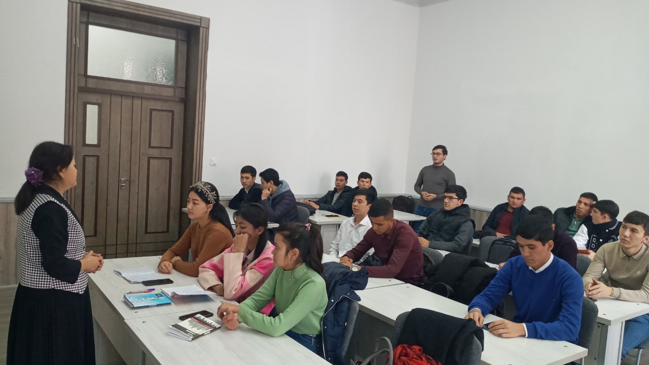 Navbatdagi davra suhbati Iqtisodiyot fakulteti 3-bosqich talabalari bilan bo'lib o'tdi.