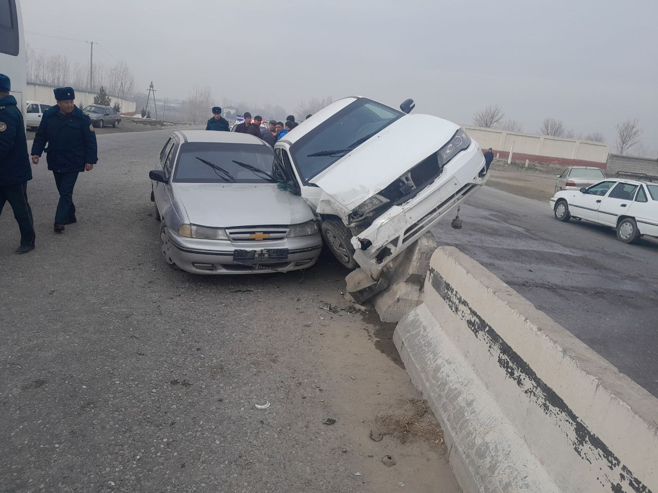 Samarqandda ikkita Nexia to‘qnashib ketdi