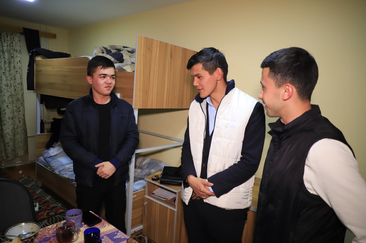 Talabalar turar joyida istiqomat qiluvchi talabalar yashash sharoitiga muntazam etibor berib kelinmoqda.