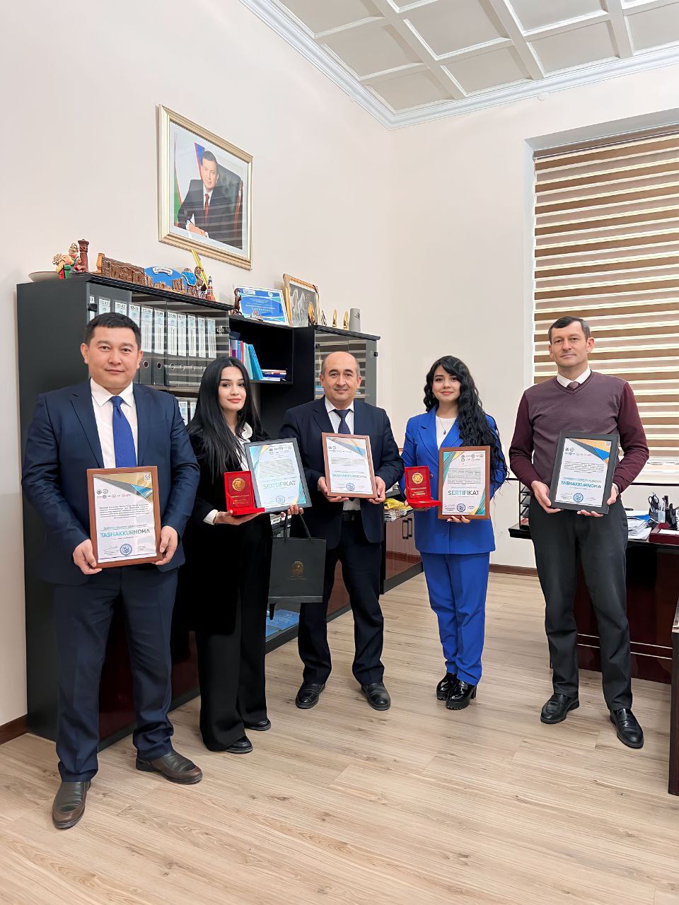 "Real iqtisodiyot" kafedrasining assistenti Mirzayeva Shirin Nodirovna hamda institutimiz talabasi Abduraxmonova Ma...