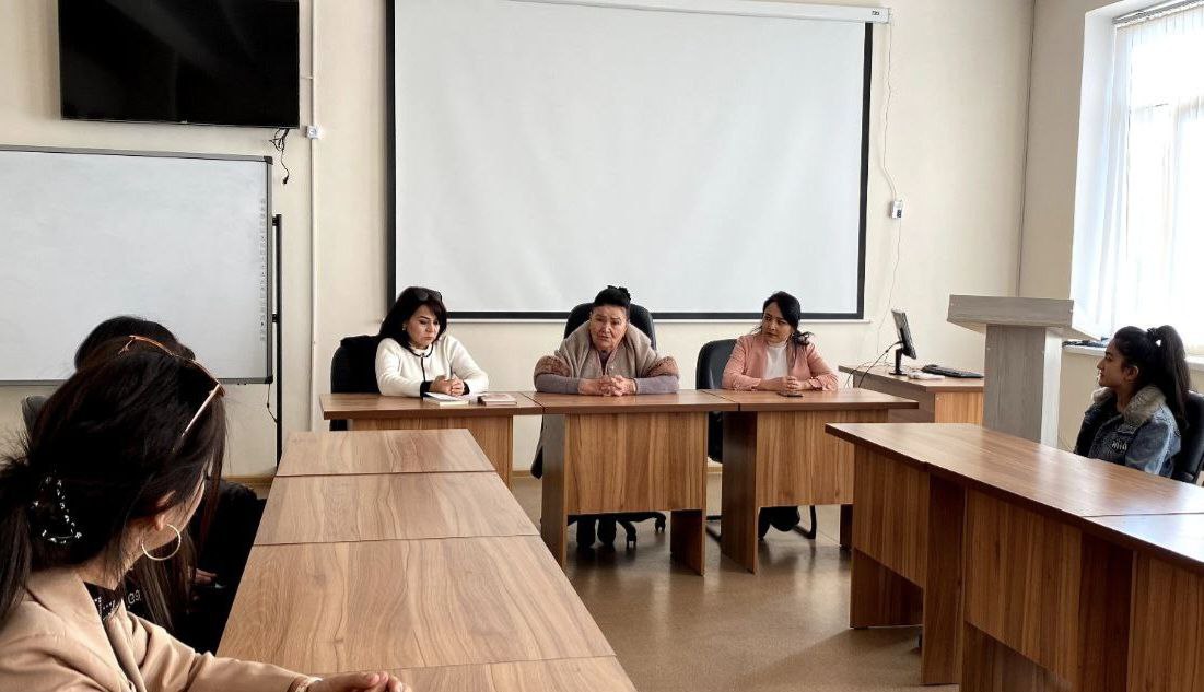 Zulfiya - zamonaviy o'zbek shoirasi