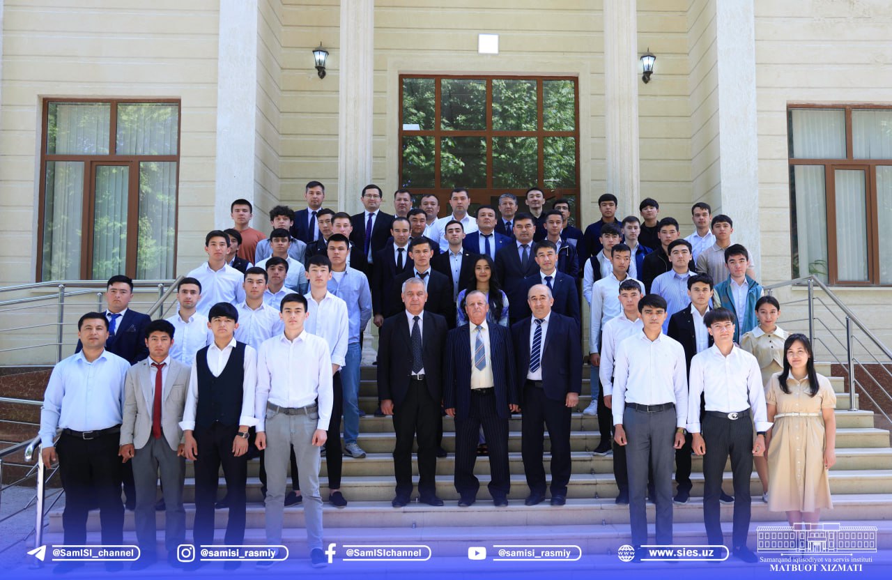 Samarqand iqtisodiyot va servis institutida "Ma'rifat ulashib" loyihasi doirasida adabiy-ma'rifiy uchrash...