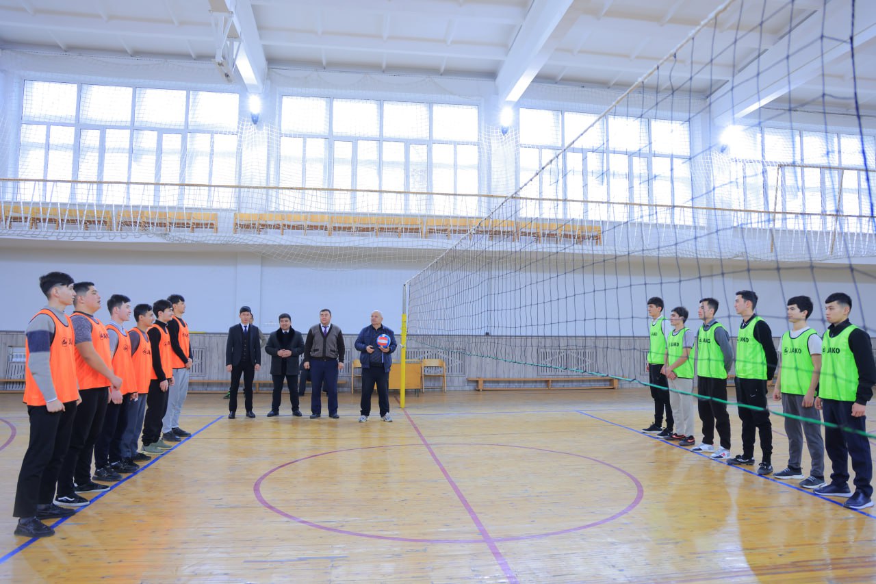  "Talabalar ligasi" musobaqalari doirasida servis fakulteti talabalari ishtirokida voleybol musobaqasiga start beri...