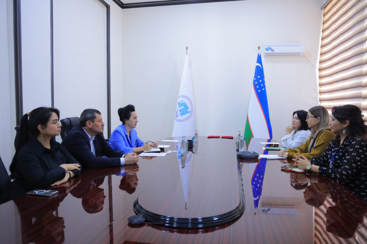 Samarqand iqtisodiyot va servis institutida Innovatsion texnologiyalar xalqaro universiteti rahbariyati bilan uchrashuv bo‘li...