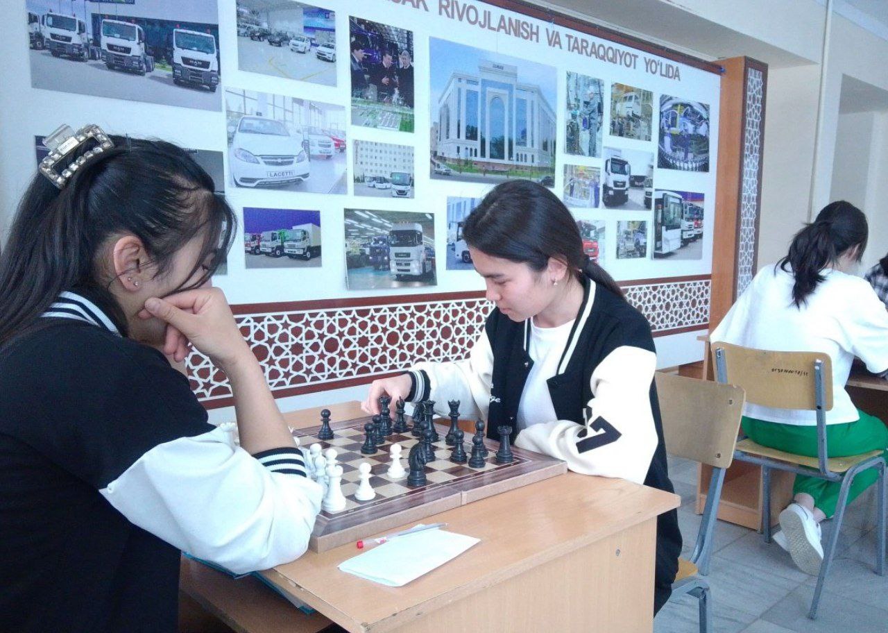 Fakultet qizlari o‘rtasida shashka va shaxmat musobaqasi o‘tkazildi