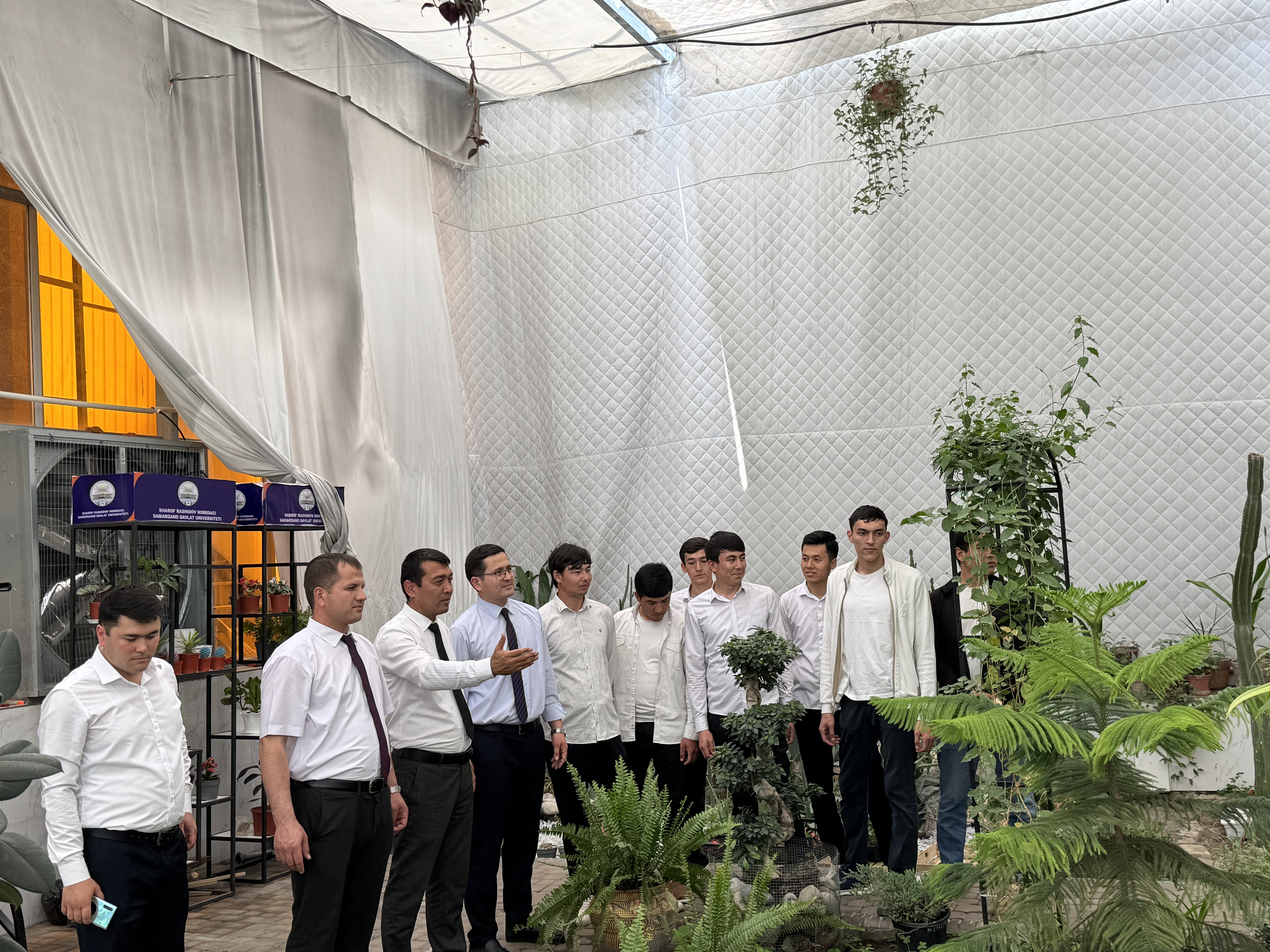 "Ekologiyaga oid bilimlar kuni" doirasida SamDU oranjeriyasiga tashrif