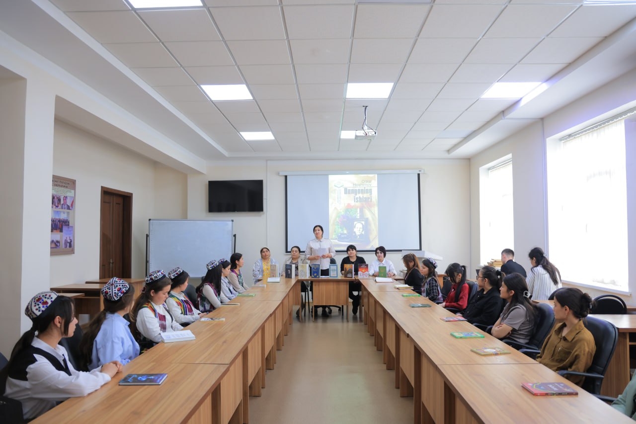 Xotin-qizlar maslahat kengashi tomonidan "Kitobxon talaba" davra suhbati tashkil etildi