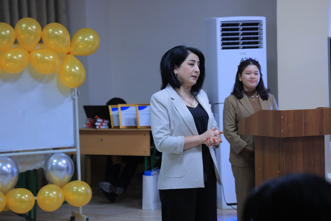 Bank-moliya xizmatlari fakultetida "Balli qizlar" ko'rik tanlovi bo'lib o'tdi.