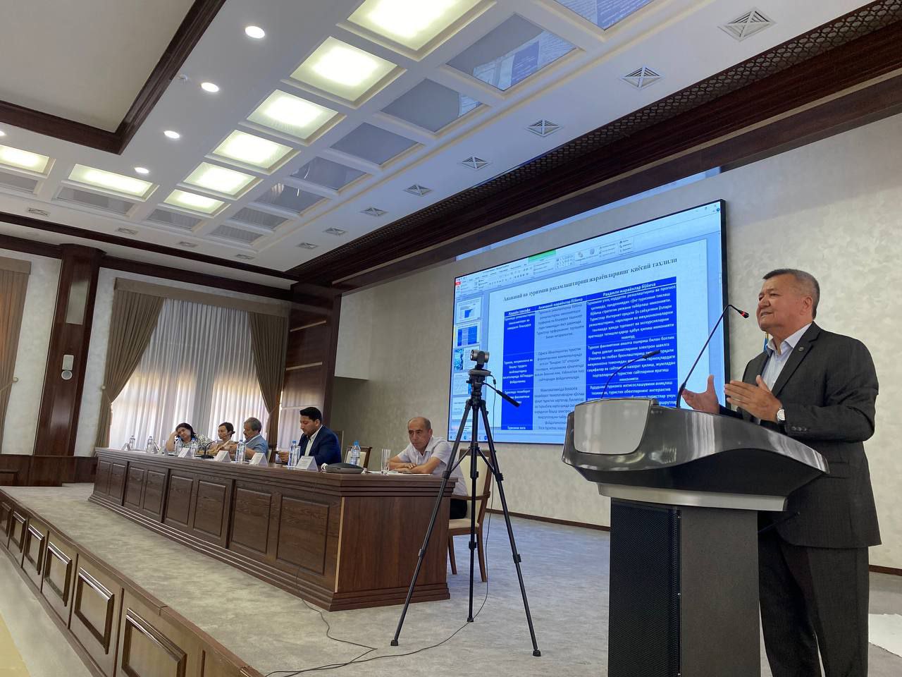 Turizm kafedrasi professori I.Tuxliyev ishtirokidagi xalqaro ilmiy anjuman