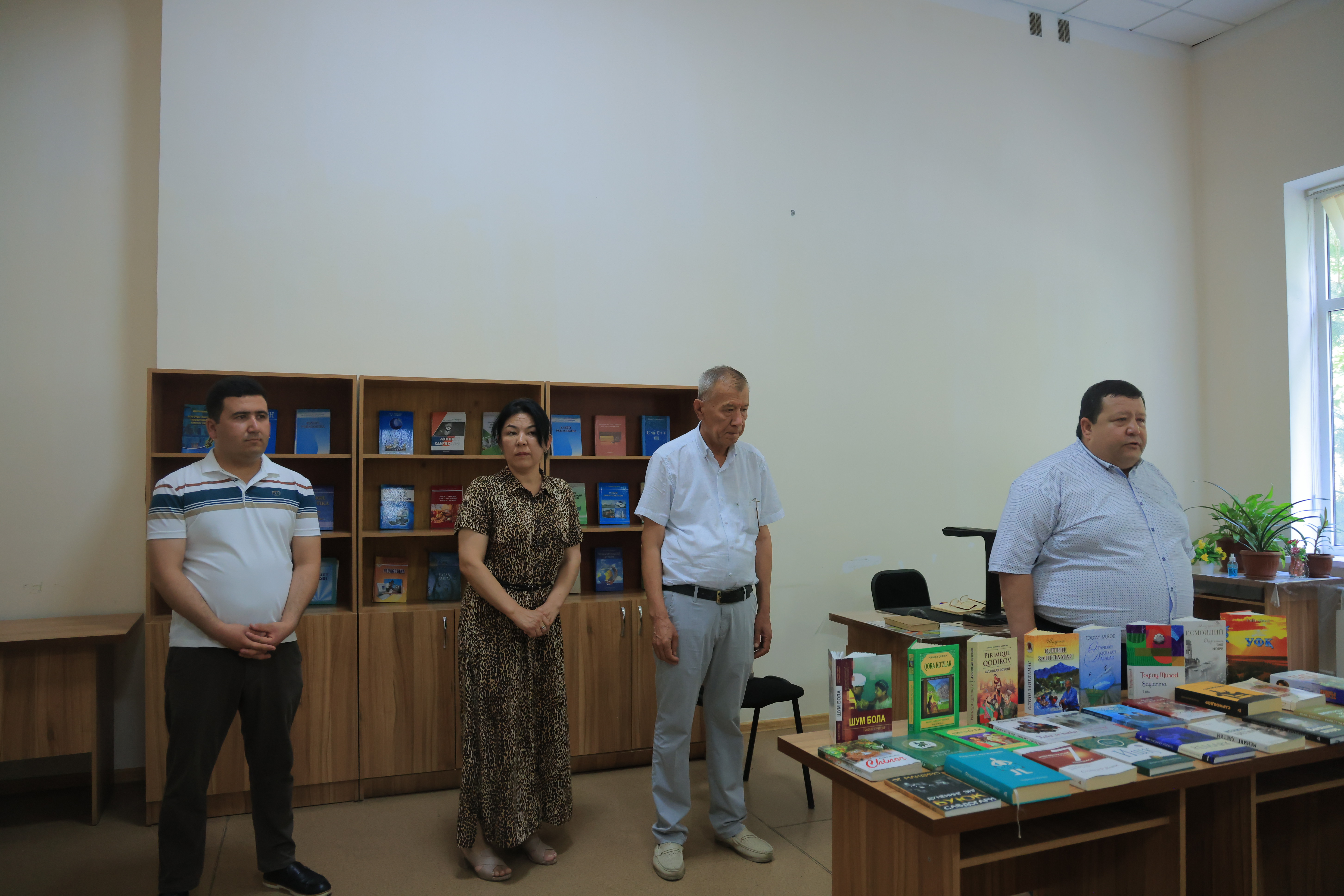 Samarqand iqtisodiyot va servis institutida “Dolzarb 90 kun” loyihasi doirasida “Kitobxon yoshlar" ligasi davom etadi