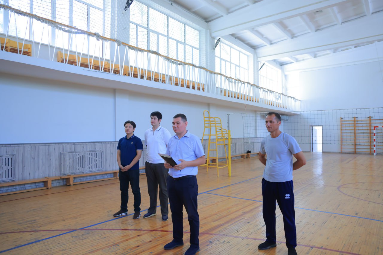 Bank-moliya xizmatlari fakulteti tashabbusi bilan talabalar o‘rtasida badminton musobaqasi tashkil etildi