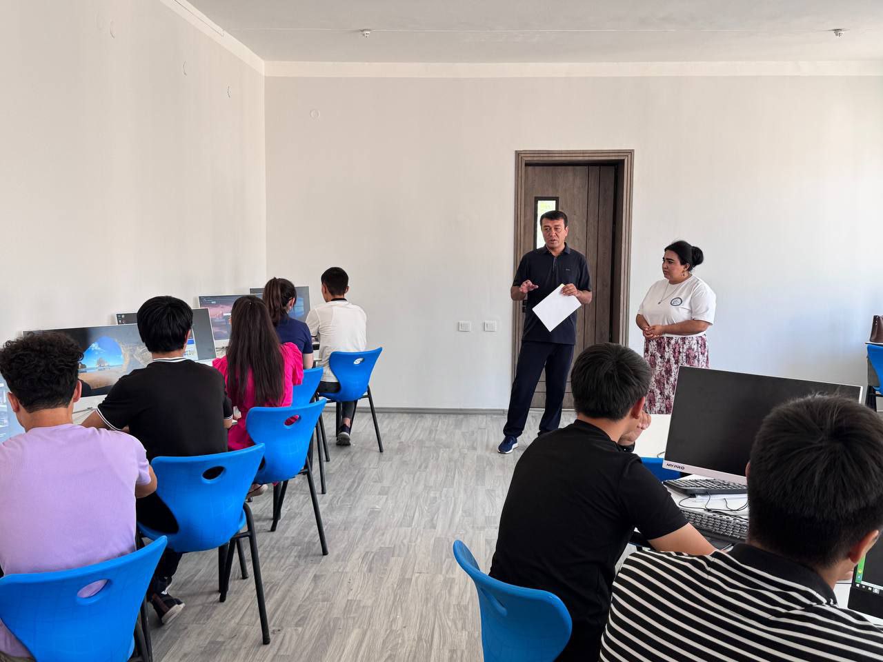 "Dolzarb 90 kun" doirasida buxgalteriya hisobi va menejment fakultetida davra suhbati bo‘lib o‘tdi