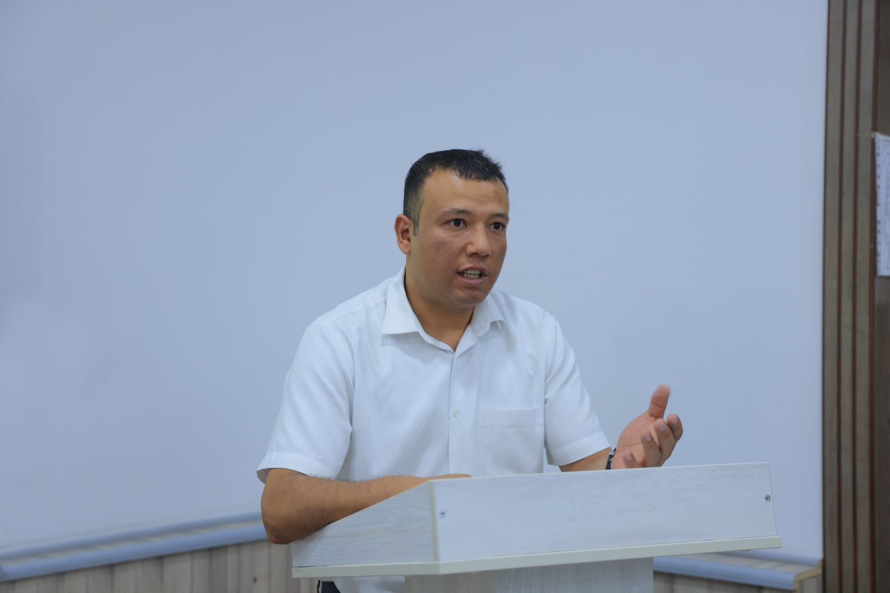 "Dolzarb 90 kun" doirasida talabalar o‘rtasida "Kitobxon yoz – 2025" tanlovi o‘tkazildi