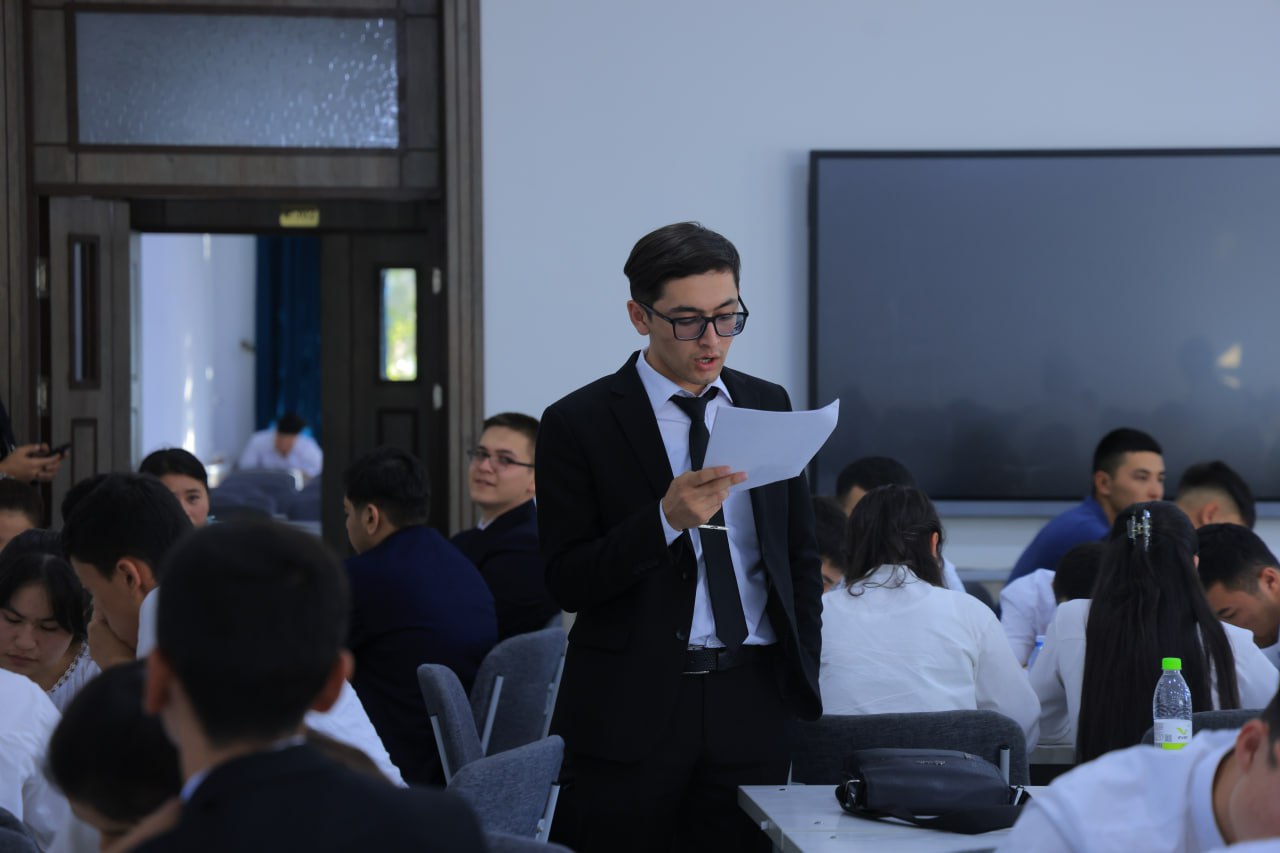 Samarqand iqtisodiyot va servis institutida “Zakovat” intellektual o‘yini tashkil etildi