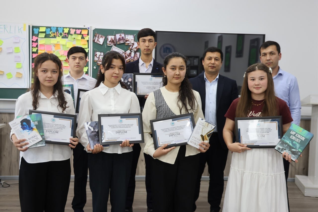 Samarqand iqtisodiyot va servis institutida insholar tanlovi bo'lib o'tdi.