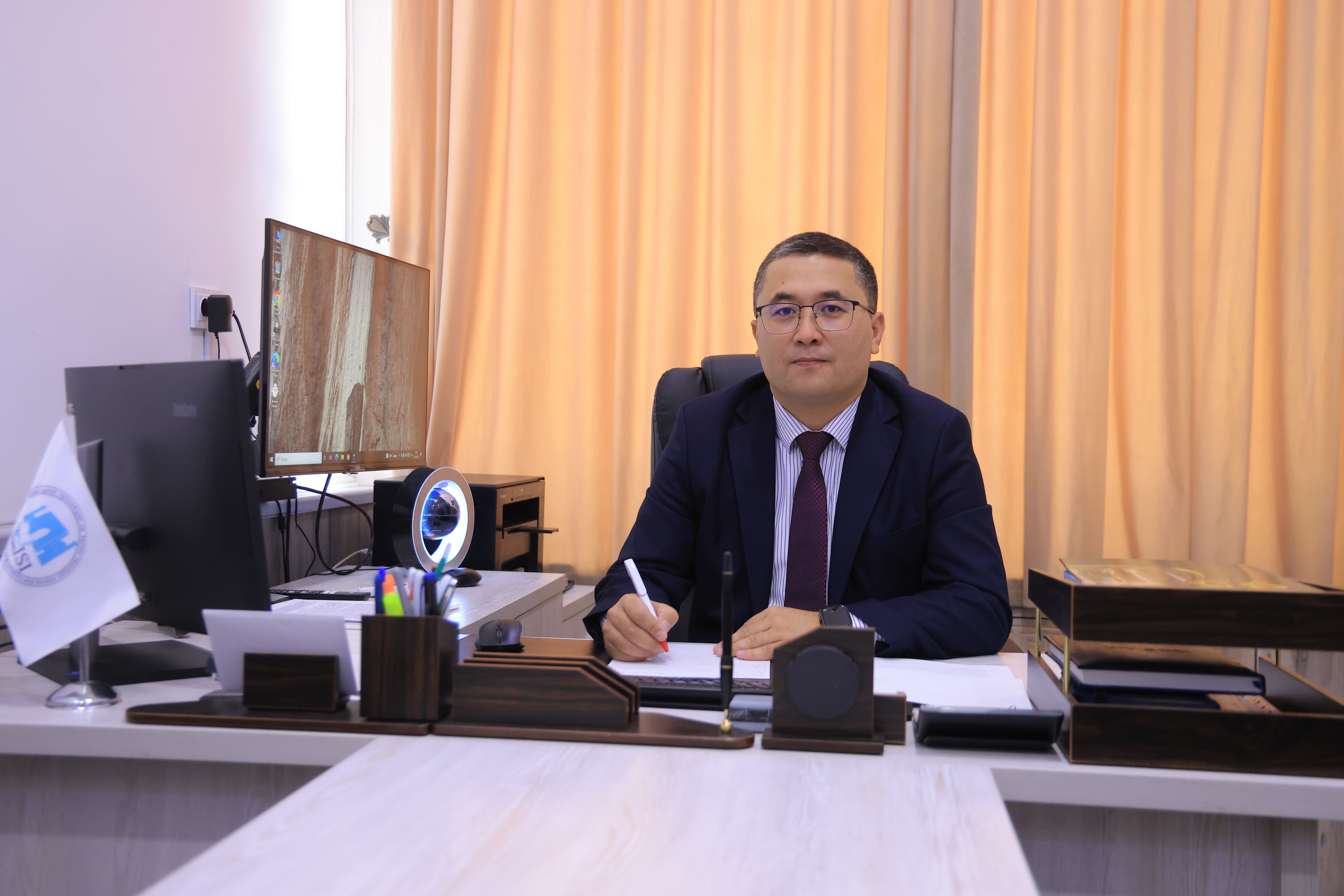 Abduxamidov Sarvar Adxamovich